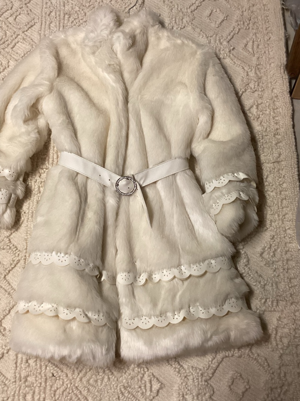 Girls, size 10/12 fur coat.